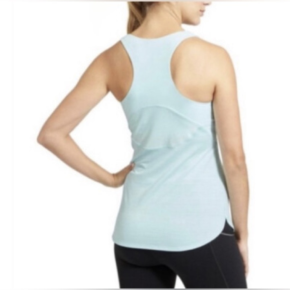 ATHLETA NWOT  Womens Daydreamer Racerback Tank with Built in Support Size XL